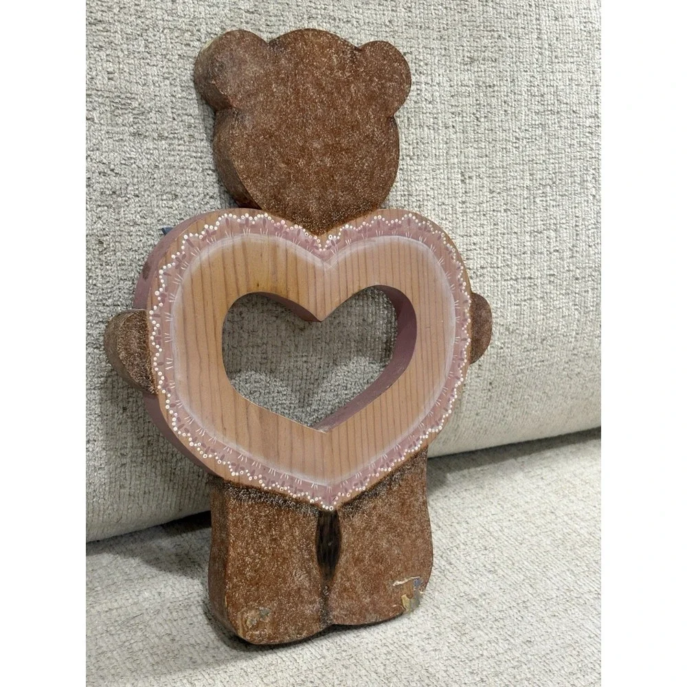 Rustic Wooden Teddy Bear Heart Frame Folk Art Country Cottage Wall Decor